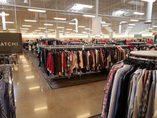 Department Store «Nordstrom Rack Tempe Marketplace», reviews and photos, 1900 E Rio Salado Pkwy, Tempe, AZ 85281, USA