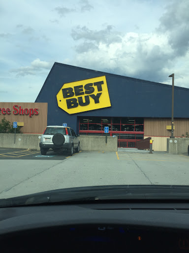 Electronics Store «Best Buy», reviews and photos, 50 Holyoke St, Holyoke, MA 01040, USA