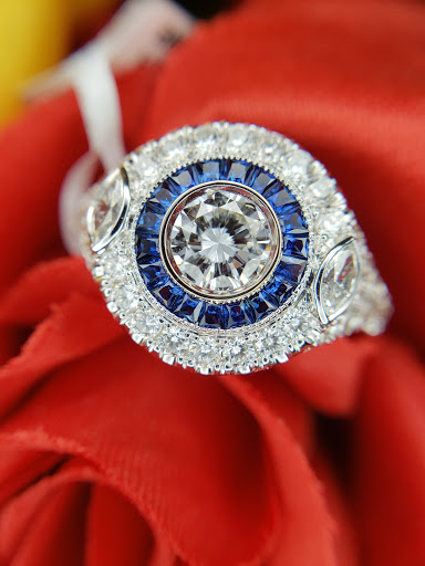 Jeweler «CornerStone Fine Jewelry», reviews and photos, 2821 S Glenstone Ave, Springfield, MO 65804, USA