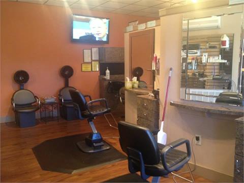 Reflections Salon & Day Spa 67501