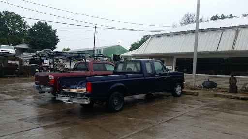 Scrap Metal Dealer «Miamitown Auto Parts & Recycling», reviews and photos, 8379 Harrison Pike, Cleves, OH 45002, USA