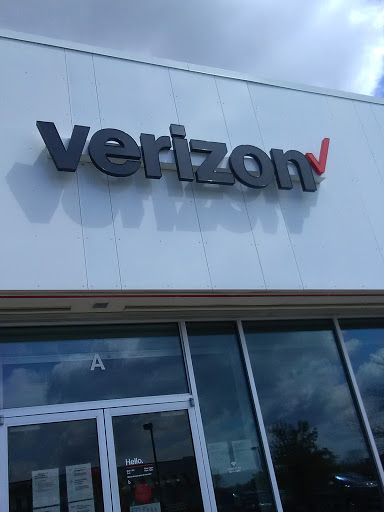 Cell Phone Store «Verizon», reviews and photos, 10651 E US Hwy 36 a, Avon, IN 46123, USA
