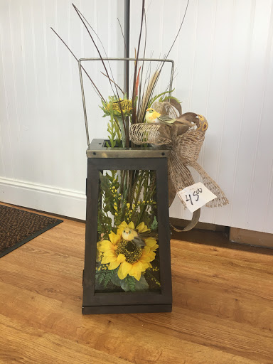 Florist «Bouquet Shop», reviews and photos, 7856 Hwy 52 W, Westmoreland, TN 37186, USA