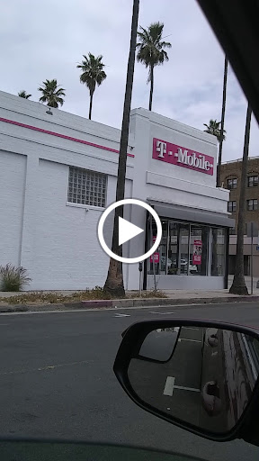 Cell Phone Store «T-Mobile», reviews and photos, 905 N Avalon Blvd, Wilmington, CA 90744, USA