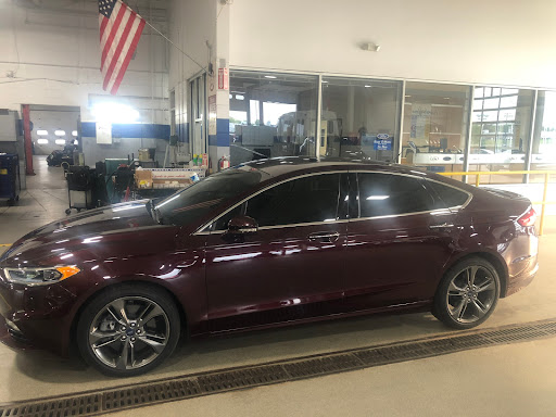 Ford Dealer «Napleton Ford in Libertyville», reviews and photos, 1010 S Milwaukee Ave, Libertyville, IL 60048, USA