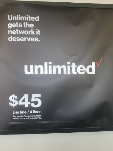 Cell Phone Store «Verizon Authorized Retailer – Cellular Sales», reviews and photos, 266 W Main St, Malone, NY 12953, USA