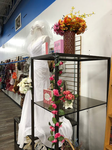 Thrift Store «ThriftSmart», reviews and photos, 4890 Nolensville Rd, Nashville, TN 37211, USA