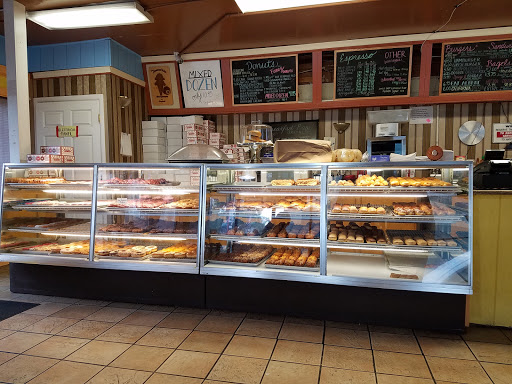 Dessert Shop «Tonallis Donuts & Cream», reviews and photos, 2805 NE Alberta St, Portland, OR 97211, USA