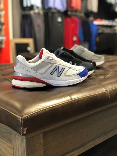 Shoe Store «New Balance», reviews and photos, 380 W Main St, Avon, CT 06001, USA