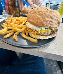 Plats et boissons du Restaurant de hamburgers M comme Marie à Bayeux - n°2