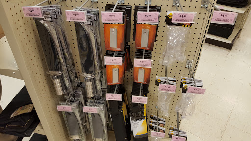 Hardware Store «Harbor Freight Tools», reviews and photos, 3970 W Ina Rd, Tucson, AZ 85741, USA