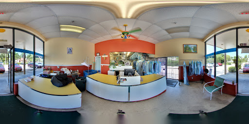 Dry Cleaner «Best Quality Dry Cleaners Laundry Alterations», reviews and photos, 8288 Sunset Strip, Sunrise, FL 33322, USA