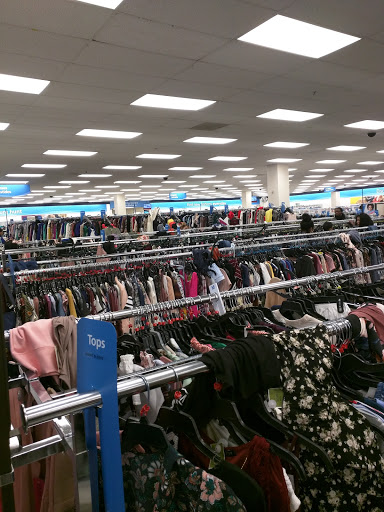 Clothing Store «Ross Dress for Less», reviews and photos, 3500 East-West Hwy, Hyattsville, MD 20782, USA