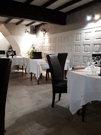 Atmosphère du Restaurant gastronomique La chaumière Restaurant à Beuvry-la-Forêt - n°18