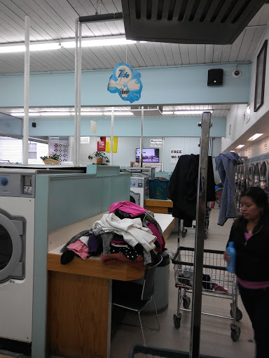 Laundromat «Alpine 24 Hour Laundry», reviews and photos, 231 N Lombard St, Portland, OR 97217, USA