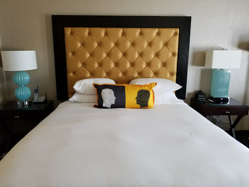 Hotel «Juniper Hotel Cupertino, Curio Collection by Hilton», reviews and photos, 10050 S De Anza Blvd, Cupertino, CA 95014, USA