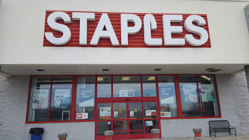 Office Supply Store «Staples», reviews and photos, 8861 Branch Ave, Clinton, MD 20735, USA