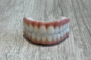 Chattanooga Dentures and Implants image