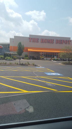 Home Improvement Store «The Home Depot», reviews and photos, 955 N Randall Rd, Elgin, IL 60123, USA