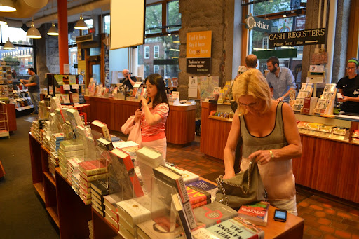 Book Store «Harvard Book Store», reviews and photos, 1256 Massachusetts Ave, Cambridge, MA 02138, USA