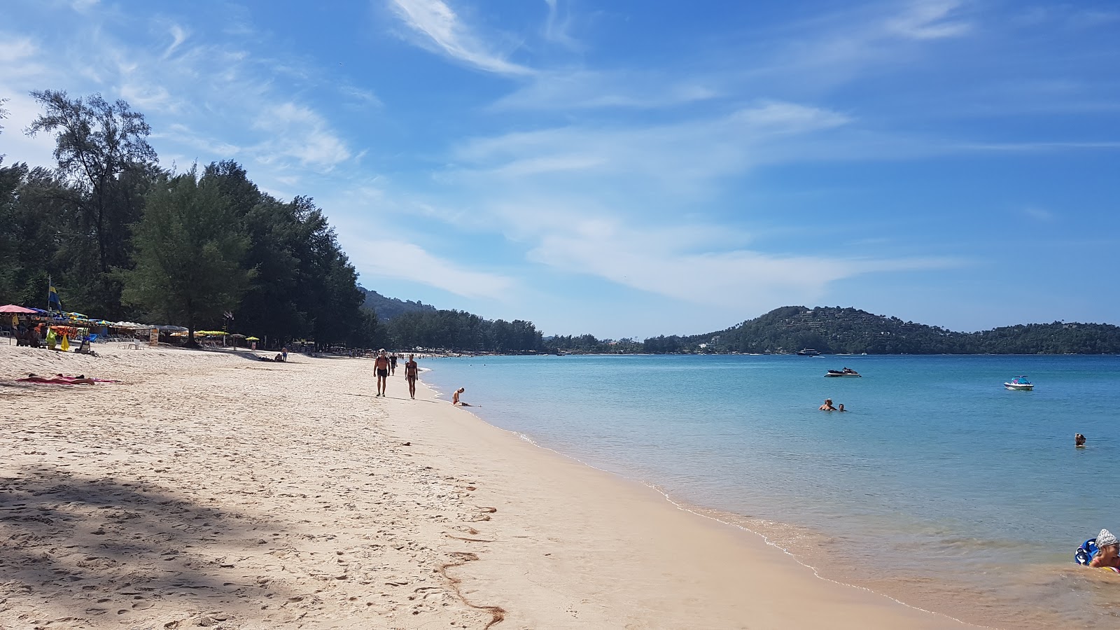 Foto de Playa de Bang Tao con muy limpia nivel de limpieza