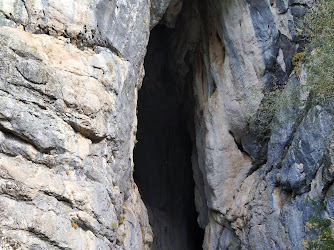 Suludere Mağarasi