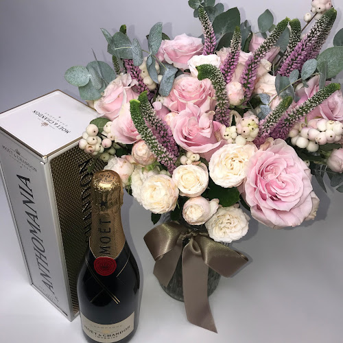 Reviews of Stems UK Funeral Flowers in London - Florist