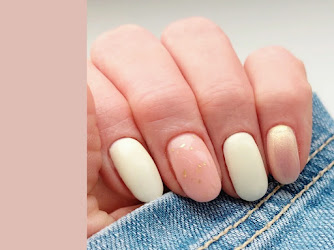 Rebalancing Nails & Beauty