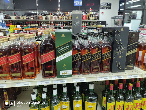 Liquor Store «Golden Gate Beverage & Liquor», reviews and photos, 6105 Mayfield Rd, Cleveland, OH 44124, USA