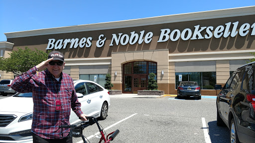 Book Store «Barnes & Noble», reviews and photos, 3981 U.S. 9, Freehold, NJ 07728, USA