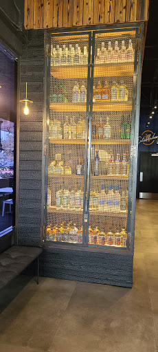 Shopping Mall «Woodlands Square», reviews and photos, 3150 Tampa Rd, Oldsmar, FL 34677, USA