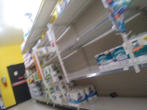 Discount Store «Dollar General», reviews and photos, 5660 State St, Saginaw, MI 48603, USA