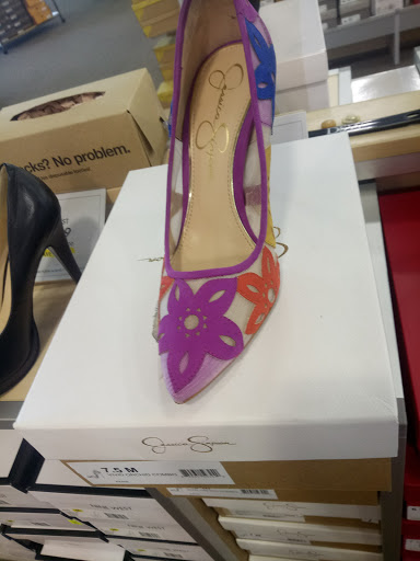 Shoe Store «DSW Designer Shoe Warehouse», reviews and photos, 8110 Mall Pkwy, Lithonia, GA 30038, USA