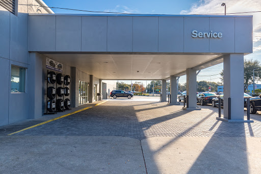 Car Dealer «Volvo of Tampa», reviews and photos, 6008 N Dale Mabry Hwy, Tampa, FL 33614, USA