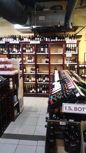 Wine Store «Temple Wine & Liquor», reviews and photos, 161 Temple St, New Haven, CT 06510, USA