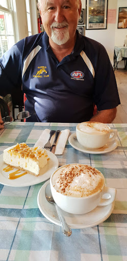 Coffee Shop «Highlander Cafe», reviews and photos, 638 N Citrus Ave, Crystal River, FL 34428, USA