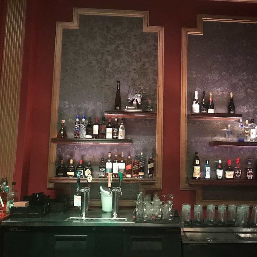 Flamingo Theater Bar reviews