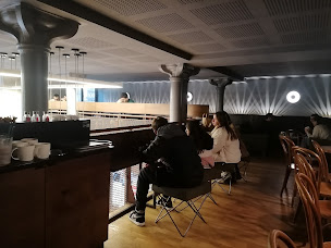 Photo n°33 de Starbucks à Dijon ()