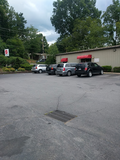 Thrift Store «Salvation Army Thrift Store», reviews and photos, 330 Pigeon St, Waynesville, NC 28786, USA