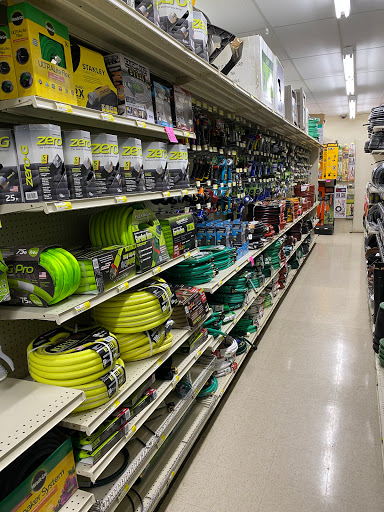 Hardware Store «Do it Best G W Hardware», reviews and photos, 1525 N Pacific Hwy, Woodburn, OR 97071, USA