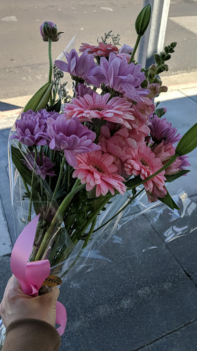 Florist «Cittis Florist», reviews and photos, 3100 Stevens Creek Blvd, San Jose, CA 95117, USA