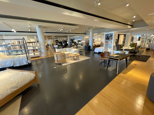 Furniture Store «Crate and Barrel», reviews and photos, 2680 NE 49th St, Seattle, WA 98105, USA