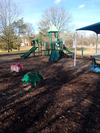 Community Center «Irwin Community Center & Irwin Park», reviews and photos, 18120 Highland Ave, Homewood, IL 60430, USA