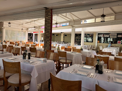 Restaurante Grill Chez Luigi - Av. de Alemania, 4, 35100 San Bartolomé de Tirajana, Las Palmas, Spain
