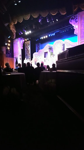 Dinner Theater «Candlelight Pavilion Fine Dining and Musical Theater», reviews and photos, 455 W Foothill Blvd, Claremont, CA 91711, USA