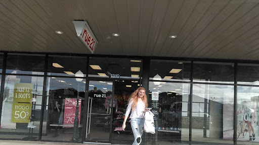 Clothing Store «rue21», reviews and photos, 1310 Southern Hills Center, West Plains, MO 65775, USA