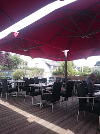 Atmosphère du Restaurant français La Voile Blanche à Larmor-Baden - n°3