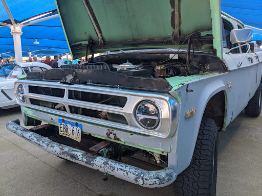 Chevrolet Dealer «Lynn Smith Chevrolet», reviews and photos