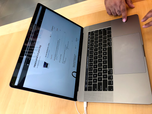 Computer Store «Apple Knox Street», reviews and photos, 3101 Knox St, Dallas, TX 75205, USA