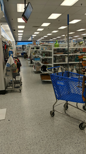 Clothing Store «Ross Dress for Less», reviews and photos, 2660 N Josey Ln, Carrollton, TX 75007, USA